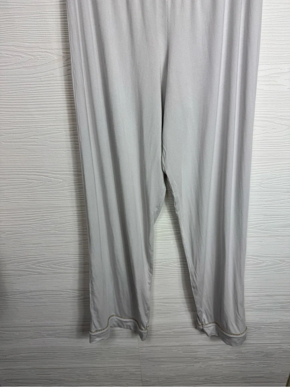 Eberjey White with gold trim Two-Piece Pajama Set Medium